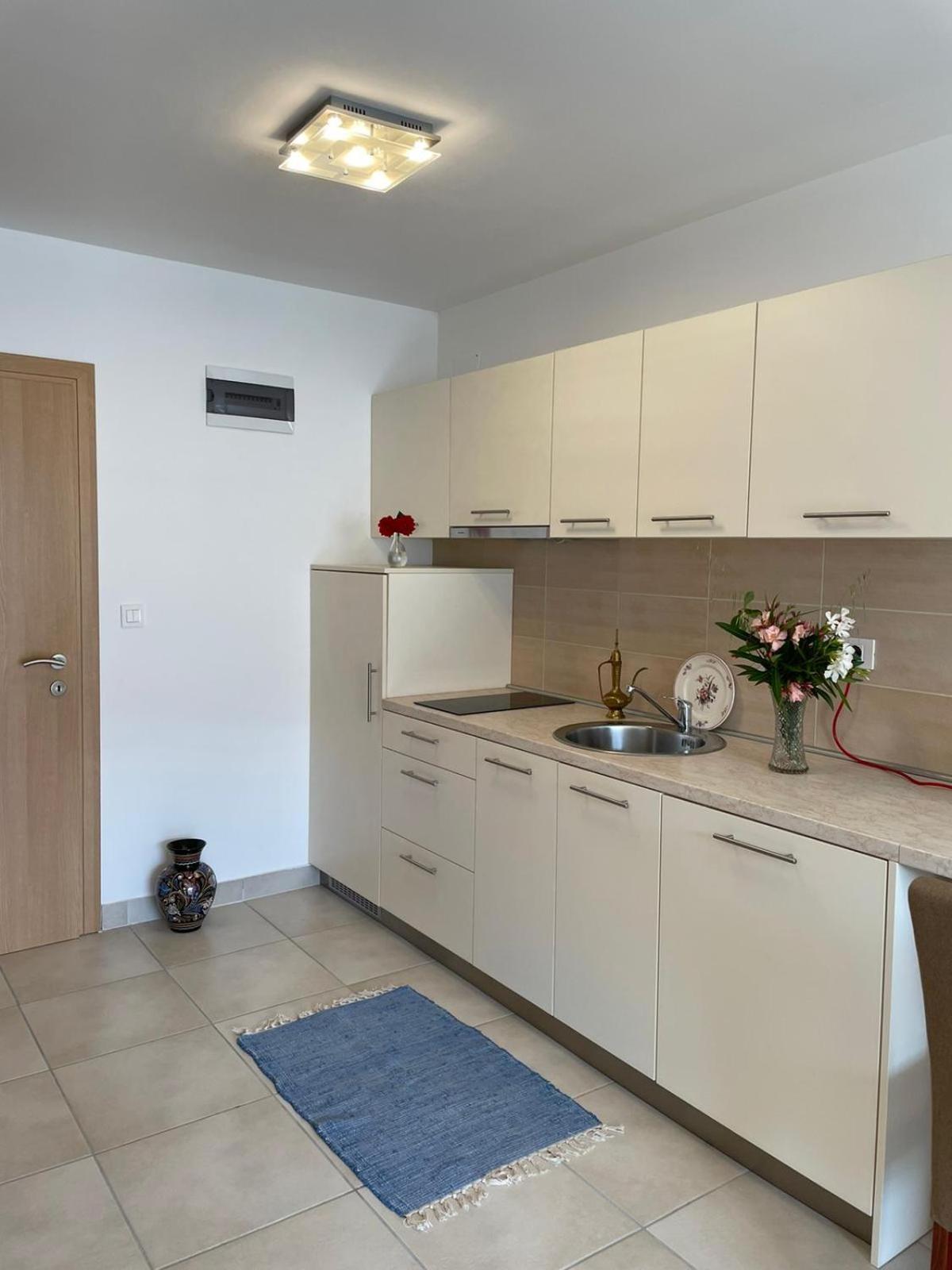 Novalja Apartments By Nena Ngoại thất bức ảnh